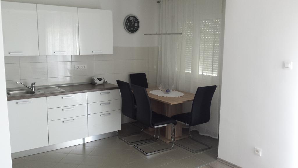 Apartman Zoja Apartment Mali Losinj Exterior photo